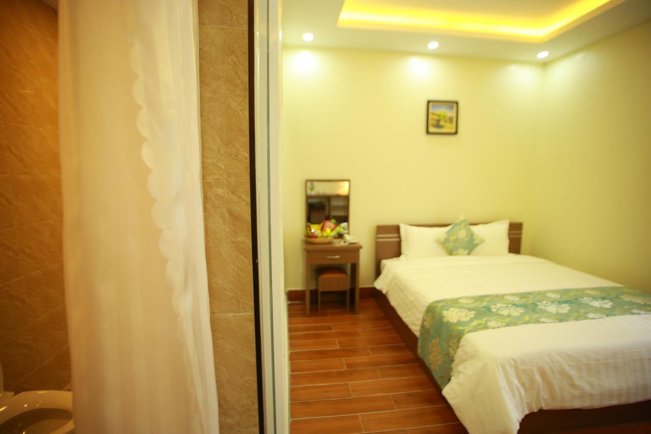 Family Airport Hotel Thach Loi Kültér fotó